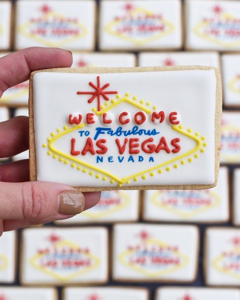 Las Vegas Cookies Decorated, 40th Birthday Las Vegas, 40th Birthday Sugar Cookies, Vegas Cookies, Las Vegas Birthday Cake, Vegas Birthday, Custom Cookie, Sugar Sugar, Chiefs Football