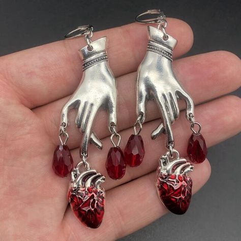 Vampire Earrings, Hand Earrings, Blood Drop, Yokai Watch, New Retro, Heart Drop Earrings, Ruby Earrings, Halloween Jewelry, Fantasy Jewelry