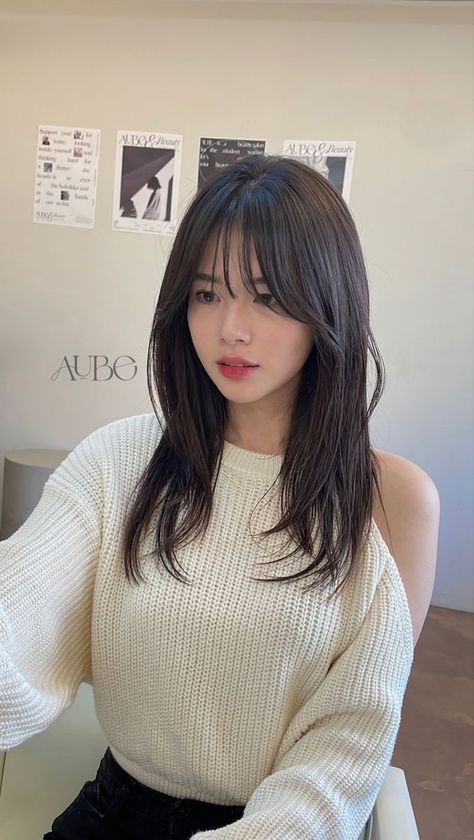 Hairstyle Korean, Asian Haircut, Hair Inspiration Long, Hairstyles For Layered Hair, Haircut Inspo, Girl Haircuts, Haircuts Straight Hair, Haircuts For Medium Hair, Summer Hair Color