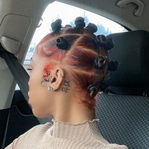 Bantu Knot Hairstyles, Dyed Hair Inspiration, Hair Knot, Bantu Knots, Dyed Natural Hair, Pretty Braided Hairstyles, Natural Curls Hairstyles, Natural Hair Styles Easy, Short Natural Hair Styles