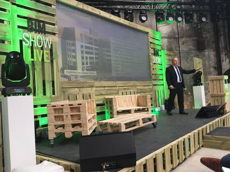 BSL2017 Stage Set up Sustainable Stage Design, Sustainable Event, Portable Stage, Stage Designs, Outdoor Stage, Brand Event, Event Stage, Stage Backdrop, Environment Day