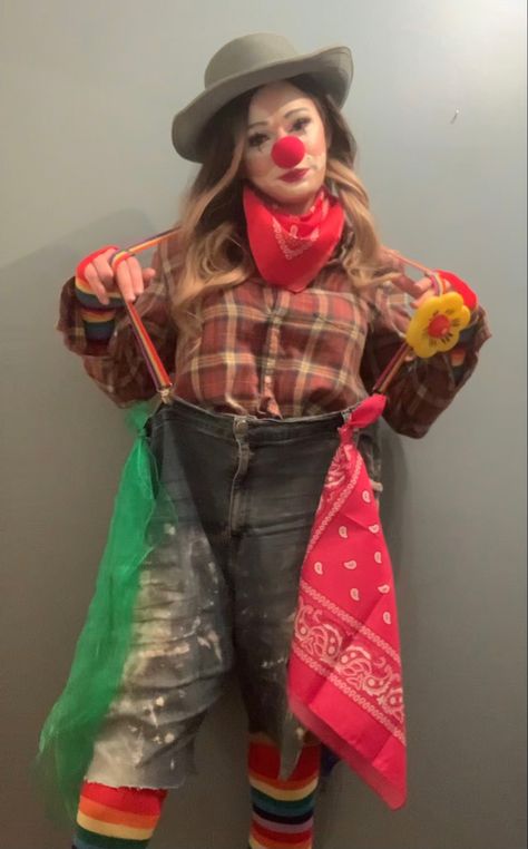 Rodeo Clown Costume Diy, Rodeo Clowns Costume, Hobo Clown Costume, Rodeo Clown Makeup Women, Rodeo Clown Costume Womens, Diy Clown Outfit, Rodeo Clown Aesthetic, Rodeo Clown Halloween Costume, Rodeo Clown Makeup