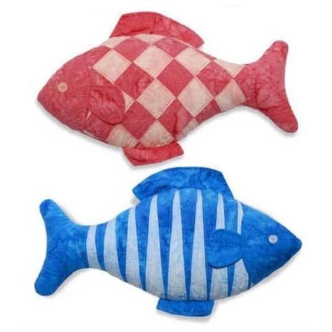 sewing toys patterns Fish Sewing Pattern, Fish Sewing, Tiger Fish, Fish Pillow, Fabric Fish, Softie Pattern, Cottage Quilt, Fish Patterns, Sewing Toys