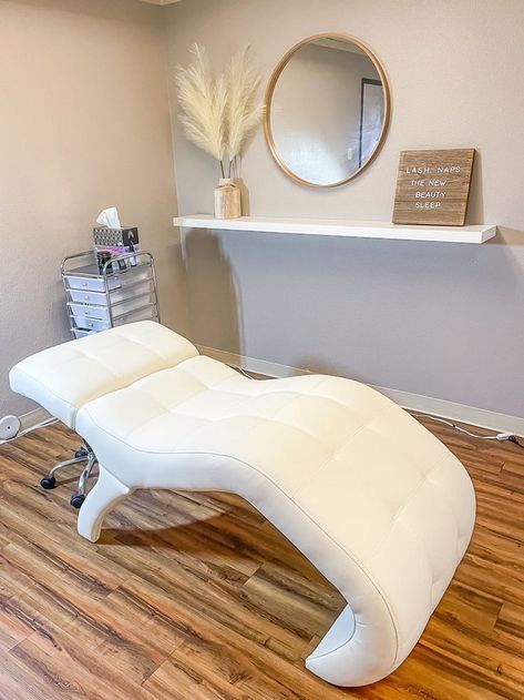 Lash Room Decor Ideas, Lash Room Ideas, Facial Room, Small Office Design Interior, Lash Bed, Lash Supplies, Brand Instagram, Lash Room Decor, Beauty Room Salon