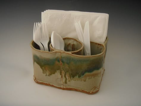 ceramic napkin holder - Google Search Ceramic Utensil Holder, Slab Ceramics, Beginner Pottery, Pottery Handbuilding, Slab Pottery, Hand Built Pottery, Functional Pottery, Pottery Techniques, Pottery Classes