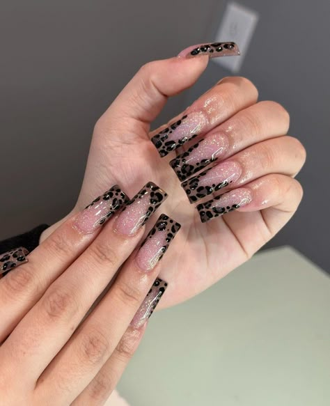 Cheetah Print Nails, Cheetah Nails, Leopard Print Nails, Simple Acrylic Nails, Leopard Nails, Nail Swag, Print Nails, Pink Acrylic Nails, Fire Nails