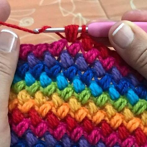 Super Easy Crochet Bean Stitch - Tutorial Beginner Haken, Bean Stitch, Stitch Tutorial, Puff Stitch, Crochet Stitches Patterns, Crochet Videos, Love Crochet, Crochet Techniques, Crochet Blanket Patterns