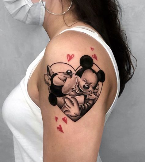 Mickey Minnie Tattoo, Mickey And Minnie Tattoo, Disney Tattoos Mickey, Mickey Mouse Tattoo Ideas, Minnie Mouse Tattoo, Kissing Tattoo, Marie Tattoo, Disney Couple Tattoos, Mickey And Minnie Tattoos