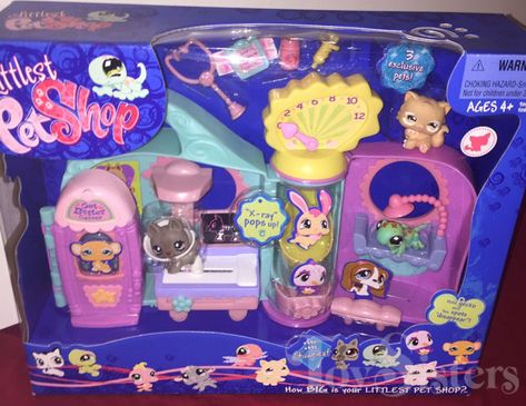 Lps Playsets, Lps House, Lps Houses, Lps Sets, 2000s Toys, Super Cool Stuff, Lps Toys, Barbie Doll Set, Lps Pets