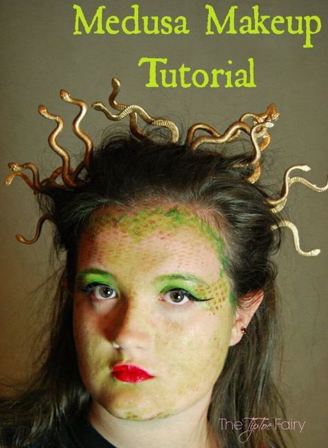 Medusa Face Painting Tutorial for #Halloween Snake Makeup, Snake Headband, Medusa Face, Medusa Halloween Costume, Medusa Makeup, Medusa Snake, Medusa Costume, Face Painting Tutorials, Face Painting Easy