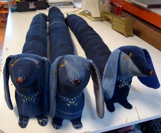 Återvinna Jeans, Recyceltes Denim, Repurposed Denim, Blue Jeans Crafts, Denim Dog, Denim Projects, Denim Quilt, Recycled Jeans, Jean Crafts