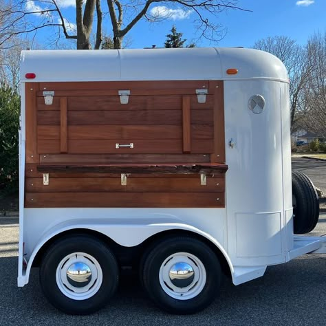 Campfire Trailers - Horse Trailer Mobile Bar, Mobile Bar Sales Coffee Trailer For Sale, 2 Horse Trailer Camper Conversion, Mobile Bar Trailer Ideas, Mobile Bakery Trailers, Mobile Boutique Ideas Trailers, Horse Trailer Coffee Bar, Alcohol Truck, Horse Trailer Interior Remodel, Bakery Trailer