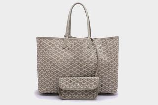 Goyard St. Louis PM in Khaki. Goyard Tote, Kavu Rope Bag, Soft Leather Tote, Mothers Bag, Waterproof Tote, Goyard Bag, Carmen Marc Valvo, Rope Bag, Shoulder Tote Bag