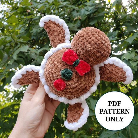 **This is for a PDF download PATTERN ONLY** This is a downloadable PDF pattern, this is NOT a physical item. **Non-refundable** Please do not copy or redistribute any part of this pattern as your own. However, please feel free to sell your finished products made using this pattern! Skill Level: Beginner Meet this adorable Gingerbread Turtle! This is the perfect pattern to make a fun Christmas gift, decoration, or just a huggable friend. The pattern is beginner friendly, but it is not a tutorial Amigurumi Pattern Christmas, Crochet Things For Christmas, Crochet Christmas Dinosaur, Christmas Turtle Crochet, Crochet Animals Christmas, Christmas Bee Crochet, Winter Crochet Projects Christmas Gifts, Diy Crochet Christmas Gifts, Small Winter Crochet Projects