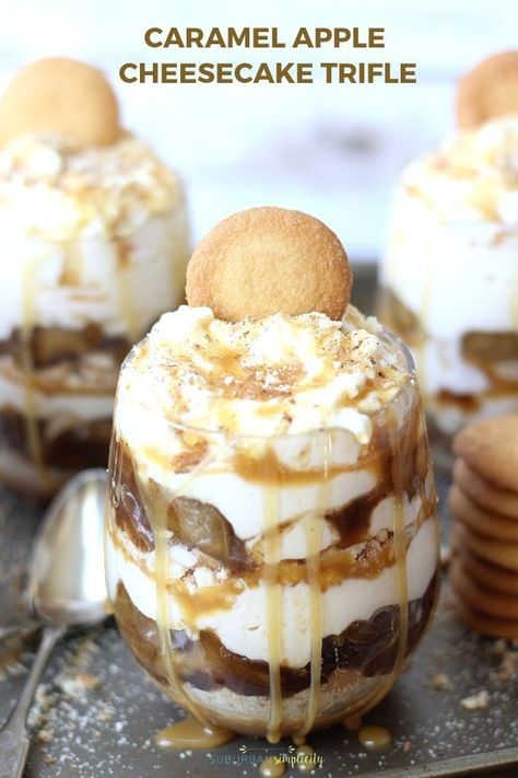 This no-bake Caramel Apple Cheesecake Trifle is the best dessert recipe! It's easy to assemble and the layers of salted caramel, cookie crumbles, sweet cinnamon apples and creamy cheesecake are rich and delicious. One of the best desserts to feed a crowd! #dessertideas #cheesecake #suburbansimplicity #apple #caramel #nobake #trifle Apple Cheesecake Trifle, No Bake Caramel Apple Cheesecake, Caramel Apple Trifle, Dessert Trifle, Pudding Recept, Baked Caramel Apples, Cheesecake Trifle, Baked Caramel, Caramel Apple Cheesecake