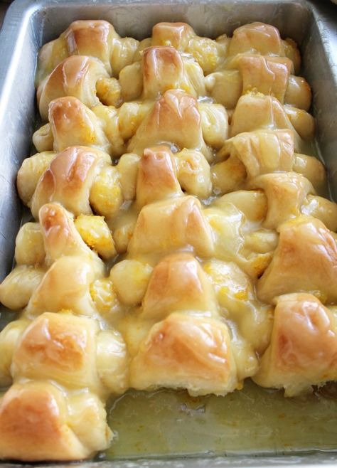 Orange Rolls with a Warm Sour Cream Butter Glaze – My Recipe Reviews New Today On Pinterest, Orange Rolls Homemade, Pastries Easy, Inn Recipes, Mac Recipes, Cream Jello, Jello Cookies, Cookies Fruit, Baked Breads