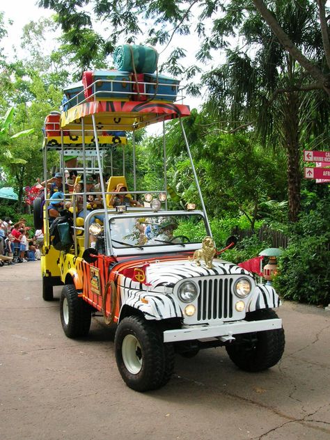 Disney Parade, Pet Parade, 4th Of July Parade, Parade Float, Jungle Animal, Disney Parks, Walt Disney World, Animal Kingdom, Disney World