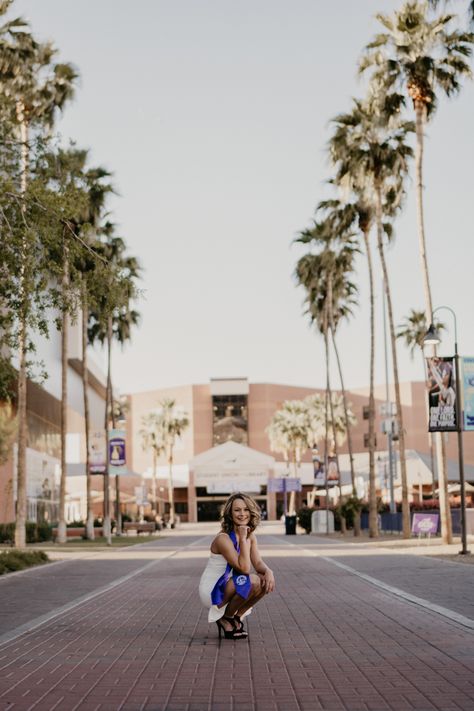 Squatting position GCU graduation pictures Photos for Bailey Crawford Media Gcu Senior Pictures, Gcu Graduation Pictures, Grand Canyon University Graduation, Gcu Graduation, Doctor Life, College Grad Photos, Grand Canyon University, College Senior Pictures, Grad Pictures