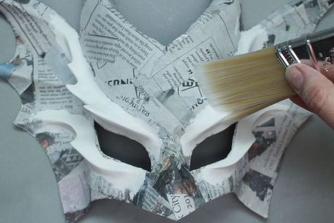 Paper Mache With Glue, Diy Masquerade Mask, Paper Mache Paste, Cardboard Mask, Paper Mache Projects, Paper Mache Mask, Making Paper Mache, Paper Mache Clay, Manualidades Halloween