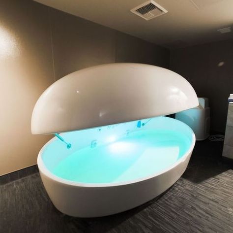 Benefits of float therapy Mental Health Retreat, Red Light Therapy Benefits, Float Therapy, Aquatic Therapy, Bathtub Bathroom, Sensory Deprivation, Modern Office Space, Sports Room, Therapy Room