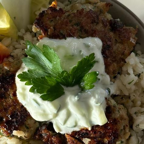 Maxine Sharf on Instagram: "Chicken kofta with tzatziki and lemon dill rice✨ For the Chicken Kofta:▪️1 lb. Ground Chicken (96% lean, not breast only)▪️1/2 Cup Yellow Onion, finely chopped▪️1/4 Cup Parsley, finely chopped▪️2 Tbsp Mint, finely chopped▪️3 Cloves Garlic, minced▪️1 Egg▪️1 Tbsp Coriander▪️1+1/2 tsp Cumin▪️1/2 tsp Cinnamon▪️1/4 tsp Cayenne Pepper▪️1 Pinch Cloves▪️1/4 tsp Black Pepper▪️1 tsp Kosher Salt▪️1 Tbsp Avocado or Olive Oil▪️ For the Tzatziki: ▪️1/2 a Large Cucumber, grated▪️2 Cups 2% Greek Yogurt▪️1 Clove Garlic, grated or minced▪️1 Lemon, juice▪️1 Tbsp Olive Oil▪️1/4 tsp Kosher Salt (or to taste)▪️ For the Lemon Dill Rice:▪️2 Cups Chicken Stock▪️1/2 tsp Salt▪️1 Clove Garlic, minced▪️1 Cup Long-Grain Rice▪️1 Medium Lemon, zest (~1 Tbsp)▪️2 Tbsp Fresh Dill, chopped▪️2 T Chicken Kafta, Maxis Kitchen, Lemon Dill Rice, Chicken Medallions, Kale And Bean Soup, Chicken Kofta, Dill Rice, Ground Chicken Recipes, Lemon Dill