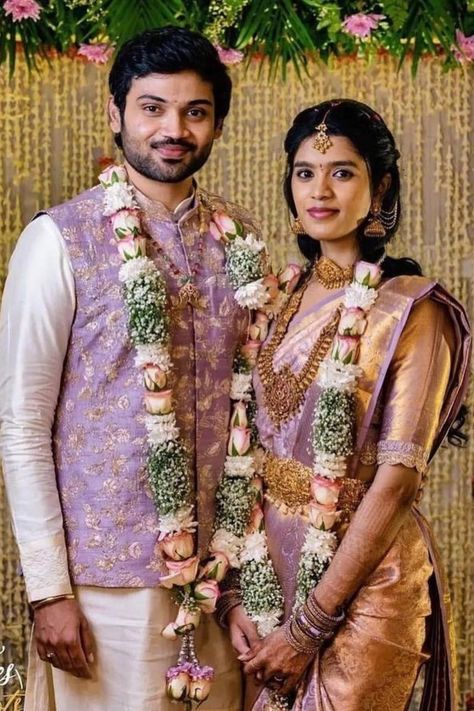 Presenting you latest wedding outfit inspiration for south indian couple. Check out the latest south indian wedding ideas at weddingbazaar.com #weddingbazaar#indianwedding #southindianbrides #silksarees #kanjeevaramsaree #southindiansareelook #southindiansareeblousedesign #southindiansareewhite #southindianweddingoutfitsisters #southindianweddingoutfitgroom #southindianweddingoutfitbridegroom #southindianweddingoutfitformen #southindianweddingoutfitguest #southindianweddingoutfitsaree Engagement Couple Outfits Indian, South Indian Wedding Ideas, South Indian Engagement Outfit, Unique Wedding Outfits, Engagement Outfits Indian Couple, Engagement Outfits Indian, Indian Engagement Outfit, Engagement Couple Dress, Engagement Dress For Groom