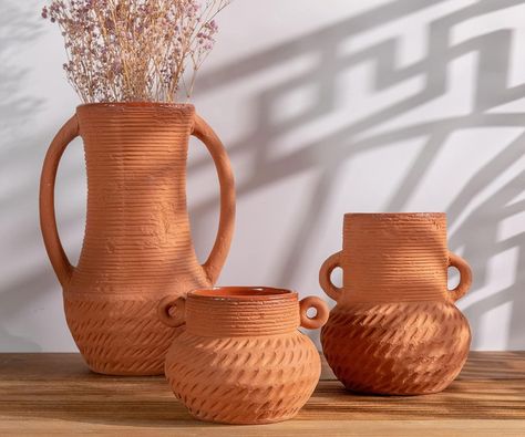 https://amzn.to/3Z6Gx45 Flowers Living Room, Room Decor Table, Terracotta Vases, Vases For Flowers, Earthy Home, Modern Farmhouse Bathroom Rug, Decor Shelf, Clay Vase, Home Decor Vases