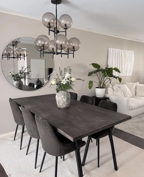 Minimal Dinning Room Decor, Mirror Above Kitchen Table, Mirror By Dining Table, Black And Grey Dining Room Decor, Black Dining Room Aesthetic, Round Mirror Dining Room Wall, Neutral Modern Dining Room, Black And White Dining Room Decor, Mirror Above Dining Table