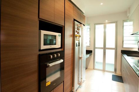 Kitchen ideas Inbuilt Oven, Overhead Microwave, Build My Own House, Designer Portfolio, Contemporary Scandinavian, Pantry Storage, Contemporary Kitchen, Portfolio Design, Home Deco