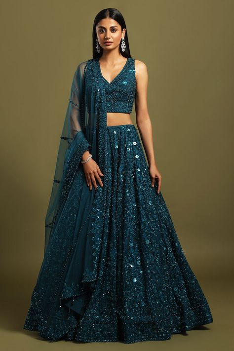 Sangeet Outfit Women, Teal Lengha, Desi Party Wear, Teal Blue Lehenga, Teal Lehenga, Classic Lehenga, Self Embroidery, Western Gowns, Casual Gowns