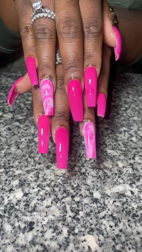 Dark Pink Gel Nail Designs, Hot Pink And Black Nails Acrylic Coffin, Hot Pink Marble Acrylic Nails, Hot Pink Nails Acrylic Coffin, Hot Pink Aesthetic Nails, Barbie Pink Acrylic Nails Short, Black Barbie Nails, Neon Nail Ideas Summer Square, Barbie Pink Acrylic Nails Designs