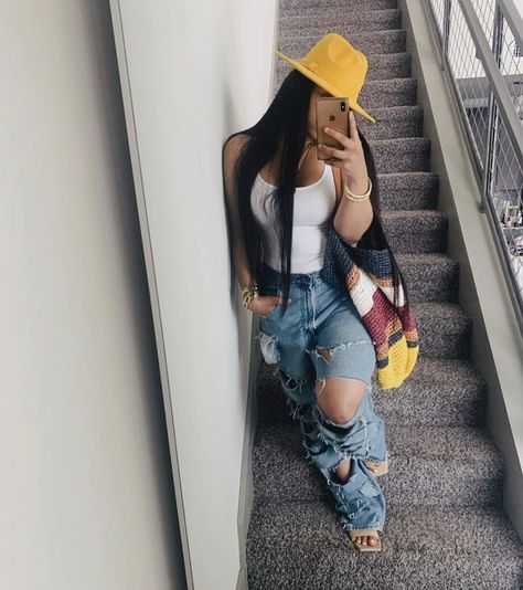 @theanayal8ter Outfits With Fedora Hats Black Women, Fedora Hat Black Women, Fedora Hat Outfit Black Women, Outfits With Fedora Hats, Outfit With Fedora, Fedora Hat Outfit, Anaya Ivy, Fedora Outfit, Hat Outfit Summer