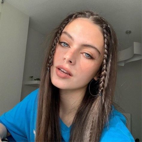 Small Braids, Wispy Bangs, Long Hair With Bangs, Womens Hairstyles, Bangs, Dreadlocks, Braids, Hair Cuts, Long Hair Styles