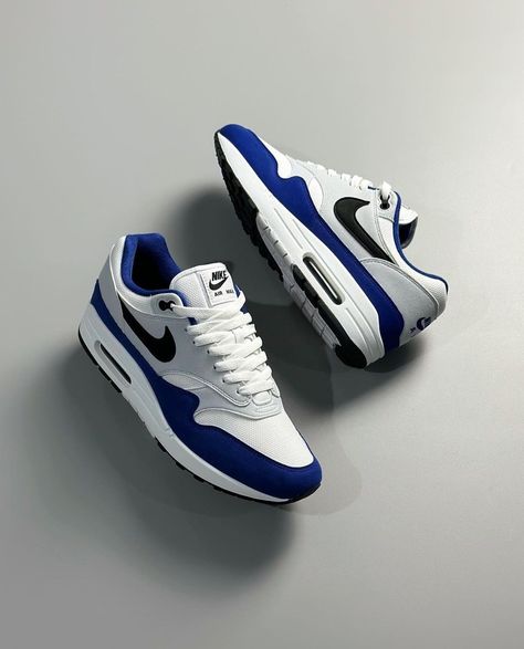 Nike Air Max 1 Outfit Men, Air Max 1 Outfit Men, Nike Airmax 1, Airmax Shoes, Bape Shoes, Airmax Nike, Zapatillas Nike Air, Nike Air Max Shoes, Nike Air Max Mens