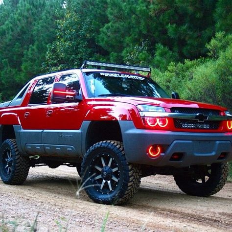 Chevy Avalanche Lifted Avalanche Trucks, Avalanche Truck Ideas, Chevy Avalanche Accessories, Custom Chevy Avalanche, Chevy Avalanche Mods, Lifted Avalanche, Truck Accessories Chevy, 2007 Chevy Avalanche, Avalanche Truck