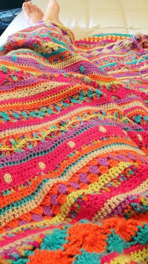 Crochet Squares Afghan, Crocheted Blanket, Crochet Afgans, Crochet Blanket Afghan, Haken Baby, Crochet Throw, Afghan Crochet Patterns, Crochet Squares, Love Crochet