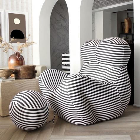 549 Likes, 13 Comments - BETTENCOURT MANOR (@bettencourtmanor) on Instagram: “ALL THE RIGHT STRIPES - Gaetano Pesce inspired chair - $1,999.99” Sitting Lounge, Pouf Sofa, Fun Sofa, Luxury Single Sofa, Chair Upholstery Fabric, Thailand Living, Poltrona Design, Single Couch, Golf Wall Art