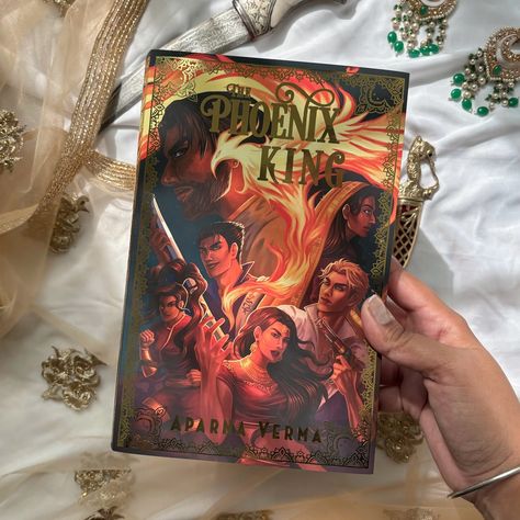 five star review!! 🐦‍🔥 the phoenix king by aparna verma ⭐️⭐️⭐️⭐️⭐️ THIS WAS SO GOOD!!!!!! the plot! the world building!! the characters!!!!! the character development!!!!!!!!! everything was so well written i dont think i will ever stop talking about this book also LOVEEEEEDDDD the brown girl rep and it made me so so happy :)))) and can we go back to the world building bc it was actually so good and i want a history of all the kingdoms im so so excited for book 2 bc that ending?!?!?!??... The Phoenix King, World Building, Stop Talking, Brown Girl, Character Development, Five Star, So Happy, To The World, So Excited