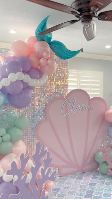 Mermaid Birthday Party Decorations Diy, Diy Mermaid Birthday Party, Little Mermaid Decorations, Oneder The Sea, Mermaid Birthday Decorations, Mermaid Balloons, Mermaid Birthday Party Decorations, Mermaid Theme Birthday Party, Sea Mermaid