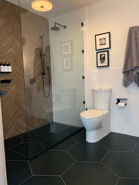 Seamless Floor Tile Moves Into the Zero Clearance Shower - Midcentury - Bathroom - Chicago - by Michael Norpell's Wall To Wall | Houzz Black Tile Bathroom Floor, Black Tile Bathrooms, Shower Floor Tile, Lighting Bedroom, Luxury Bathrooms, Space Bedroom, Bathroom Tile Designs, Basement Bathroom, Small Bathroom Ideas