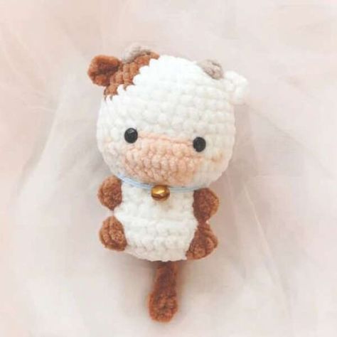 Animals Archives - Page 2 of 12 - Eryhana Crochet Family Crochet Family, Stitch Head, Fox Pillow, Purple Elephant, Amigurumi Cow, Bee Brooch, Fish Patterns, Crochet Dog, Baby Crochet