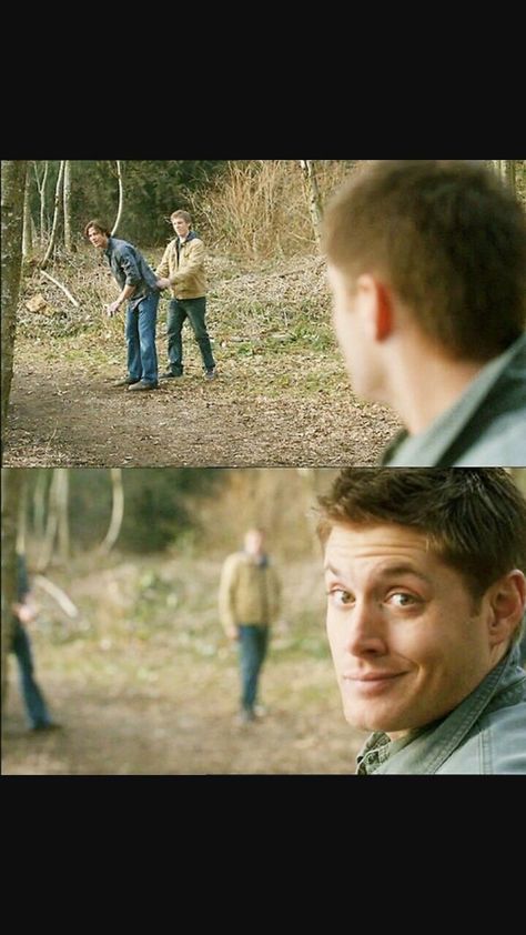 Supernatural Funny Moments, Dean Winchester Funny, Jake Abel, Mark Sheppard, John Winchester, Supernatural Quotes, Winchester Boys, Supernatural Memes, Odaiba