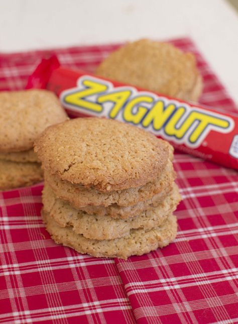 Zagnut candy bars are like a crumbly, coconutty Butterfinger, minus the chocolate. These cookies play off that crisp coconut texture, combining both coconut flour (often found with the gluten-free products) Zagnut Candy Recipe, Candy Bar Recipe, Nut Recipes, Holiday Cookie, Candy Bars, How To Make Cookies, Holiday Cookies, Coconut Flour, Candy Recipes