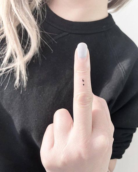 Semicolon tattoo on the middle finger. Be Still Tattoo, Colon Tattoo, Health Tattoo, Small Finger Tattoos, Finger Tattoo For Women, Finger Tats, Semicolon Tattoo, Medusa Tattoo, Waves Tattoo