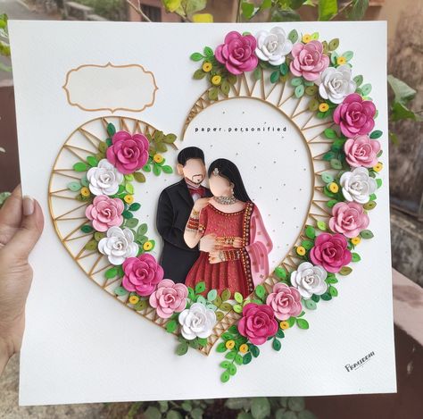 Quilling Portrait, Quilling Photo Frames, Cartoon Wedding Invitations, Handmade Portrait, Monogram Wall Art, Paper Quilling Patterns, Anniversary Art, Quilled Creations, Wedding Cards Handmade