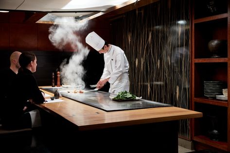 Teppanyaki Restaurants, Chef Grill, Grill Food, Melbourne Food, Culinary Art, Hot Plate, Melbourne Victoria, Japanese Restaurant, Culinary Arts