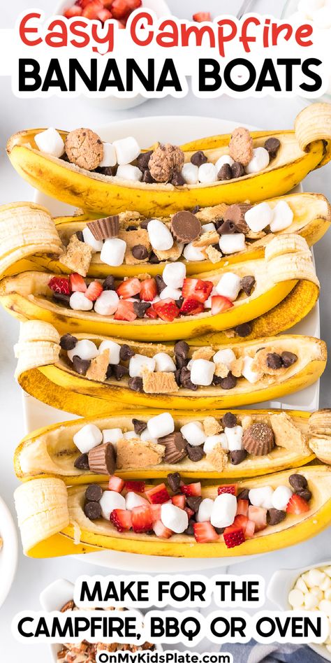 Banana Smores Camping, Banana Boats In Oven, Camping Deserts Easy, Campfire Snacks Fire Pits, Banana Boats Camping, Camp Desserts, Campfire Banana Boats, Banana Smores, Camping Treats