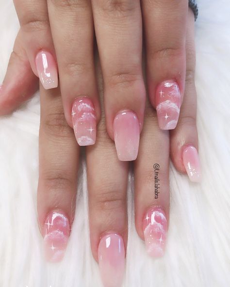 Short Square Nail Inspo Aesthetic, Purple Cloud Nails Acrylic, Cloud Ombre Nails, Simple Kawaii Nails Short, Kawaii French Tip Nails, Korean Style Nails Art, Kawaii Nails Short, Pink Cloud Nails, Kawaii Nail Designs