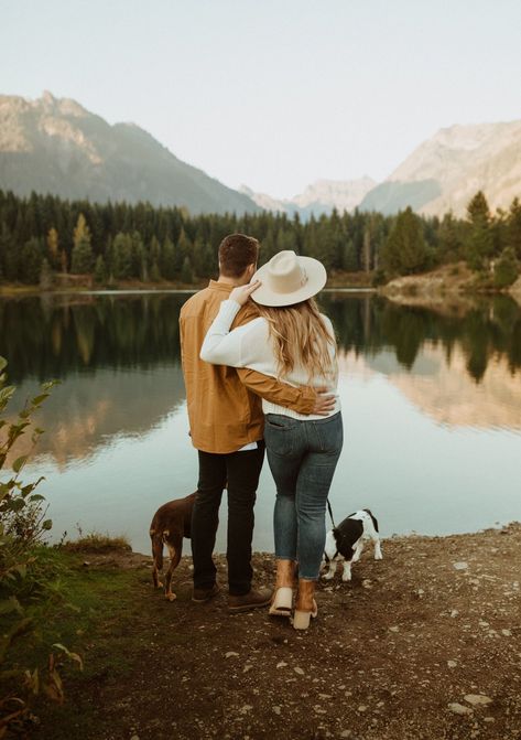 Gold creek pond photo session — Seattle WA Wedding photographer Gold Creek Pond Engagement, Pond Engagement Photos, Pond Photoshoot, Pond Elopement, Couple Sessions, Pnw Wedding, Outdoor Engagement Photos, Evergreen Forest, Family Shoot