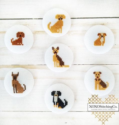 Cross Stitch Gifts Ideas, Stitch Family, Stitch People, Cross Stitch Family, Miniature Embroidery, Tiny Cross Stitch, Nature Cross Stitch, Animal Cross Stitch Patterns, Custom Cross